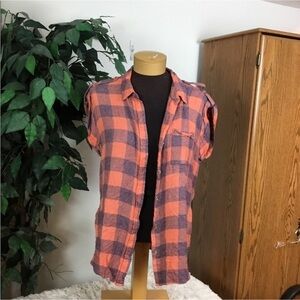 Copper Key sleeveless roll sleeve button down  top Womans size XL